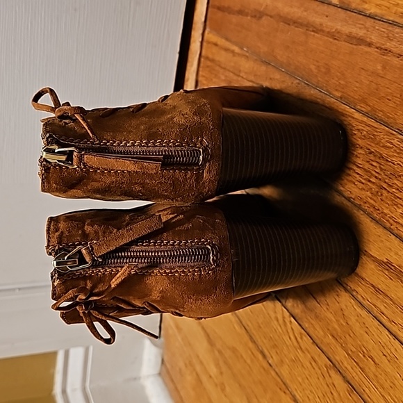 Three pairs of Fall ankle booties- size 9 - Picture 6 of 11